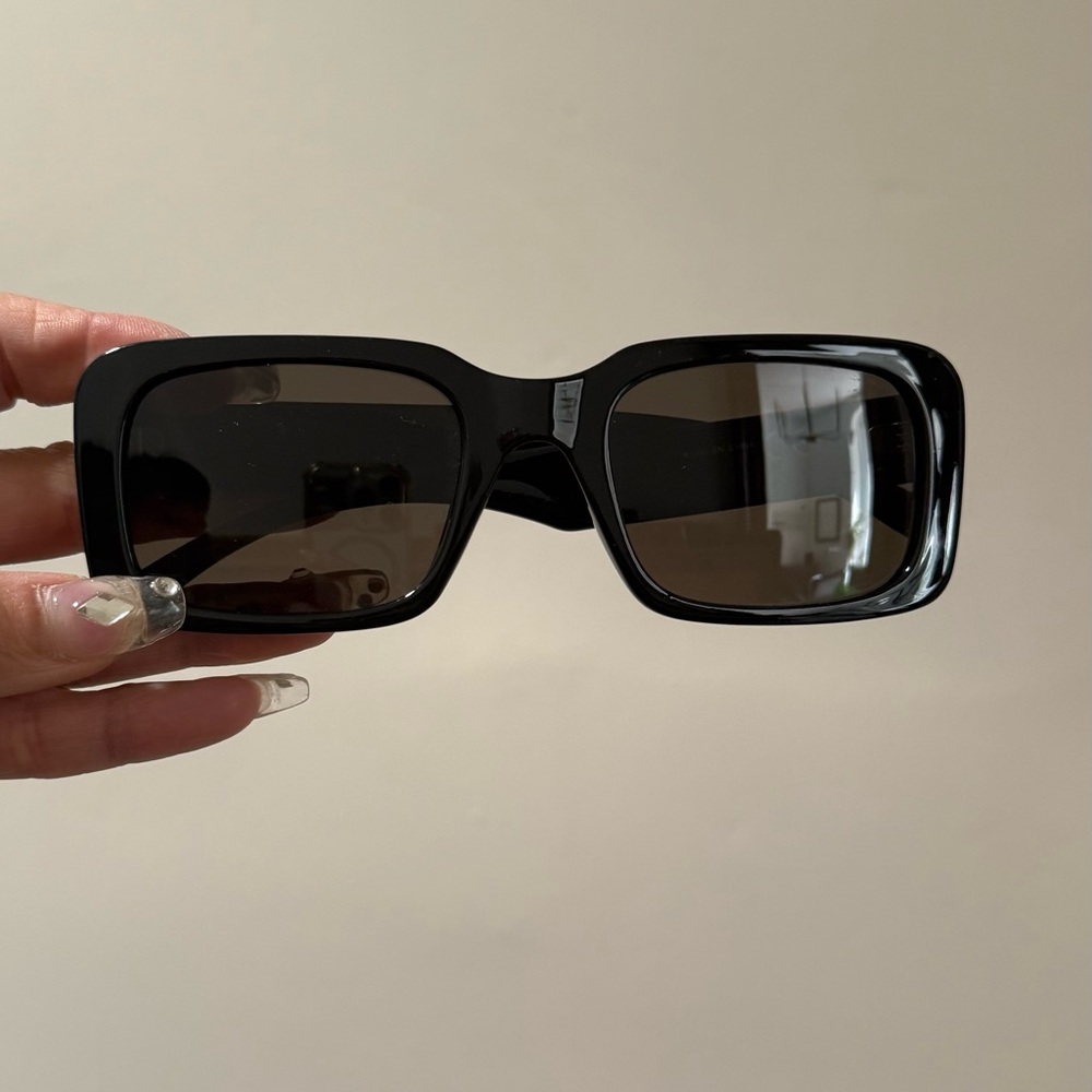 Black Rectangular Sunglasses